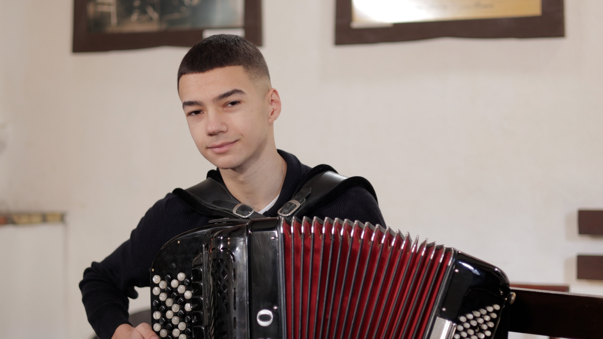 Mladi čuvar narodne muzike